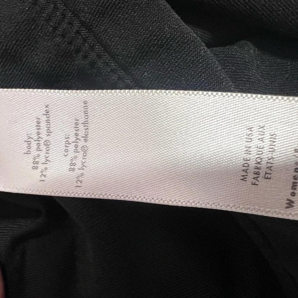 Lucy Everyday Wear Black Capri Activewear Pants